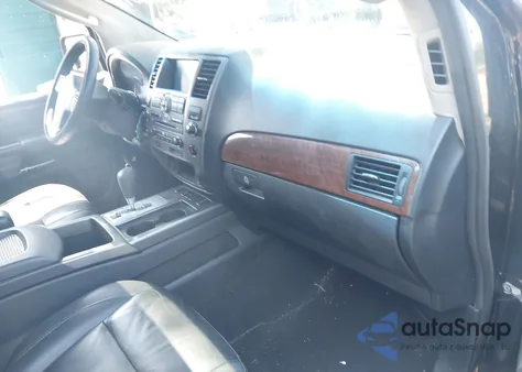 2010 Nissan Armada Platinum из США, поврежденный, VIN 5N1AA0NC8AN610362